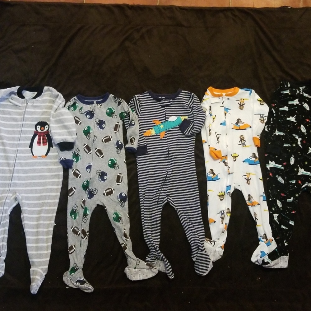 Carters Boys pajamas lot 18 months